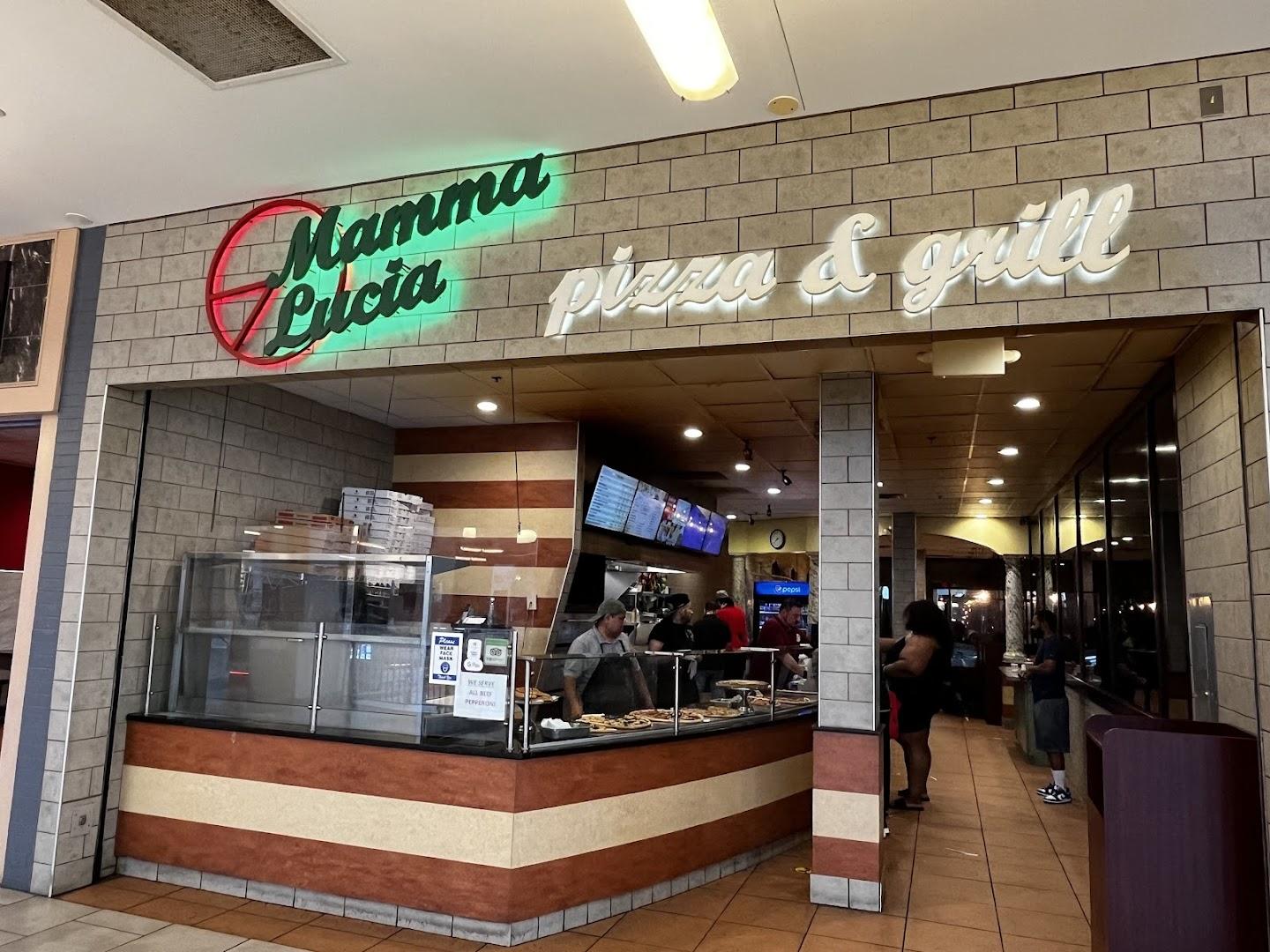 Mamma Lucia Pizza